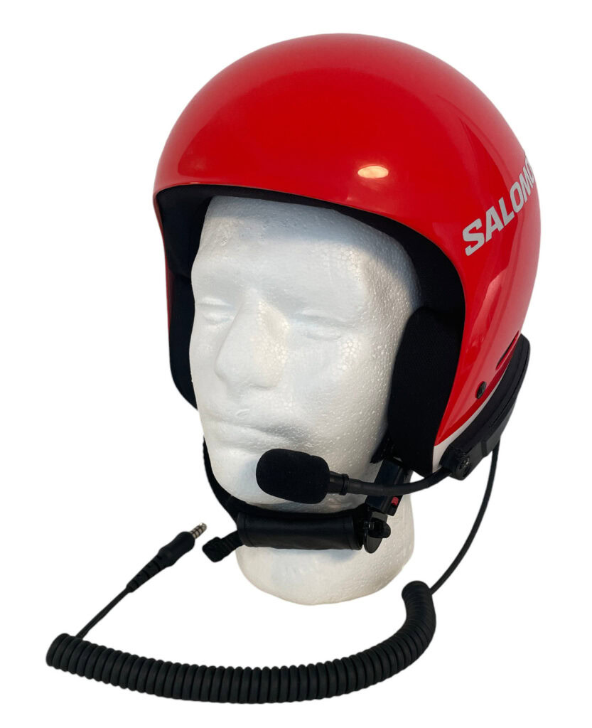 Schihelm-mit-Headset-Nexus-headsets_at